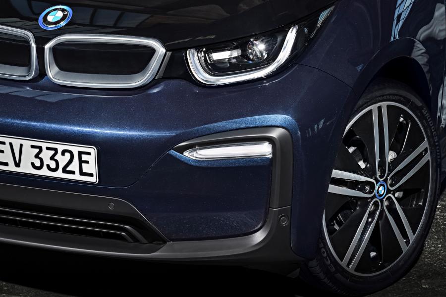 Детали экстерьера BMW i3 (I01) 2018 года  (WW) (фото 43 из 81)